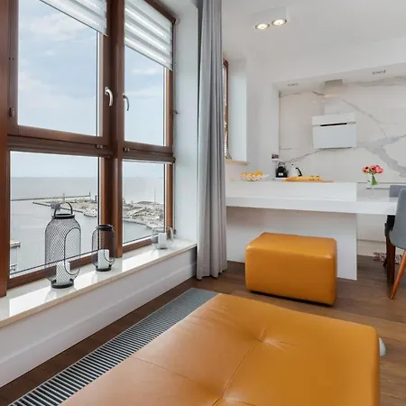 Sea Towers 15th Floor With Sea View By Renters Prestige Apartament *