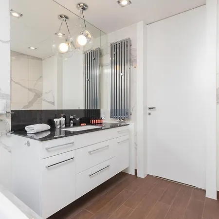 Apartment Sea Towers 15th Floor With Sea View By Renters Prestige Gdynia