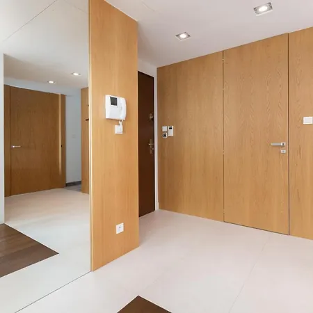 Sea Towers 15th Floor With Sea View By Renters Prestige Lägenhet *