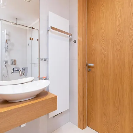 Lägenhet Sea Towers 15th Floor With Sea View By Renters Prestige *