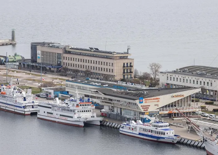 Apartment Sea Towers 15th Floor With Sea View By Renters Prestige Gdynia