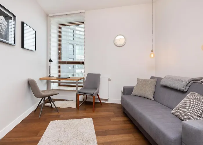 Sea Towers 15th Floor With Sea View By Renters Prestige Apartment *